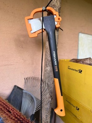 FISKARS Axt Spaltaxt X17 M Inkl. Klingen- und Transportschutz L: 60cm - 1015641