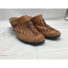 Clarks Bendables Leather Mule Size 6M Slip On Clog Buckle Accent Boho Vintage