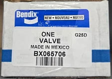 GENUINE NEW OEM BENDIX TRACTOR PROTECTION VALVE BX065706
