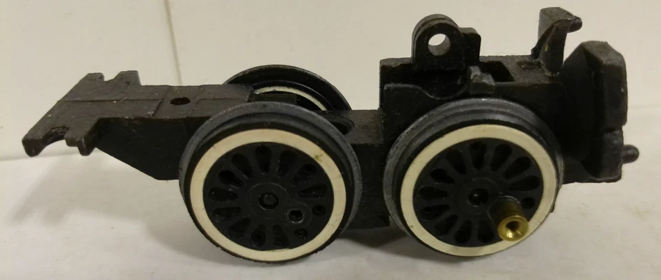 ORIGINAL AMERICAN FLYER S GAUGE CHASSIS FOR SMOKING ATLANTIC LOCOMOTIVE - Image 3 of 4