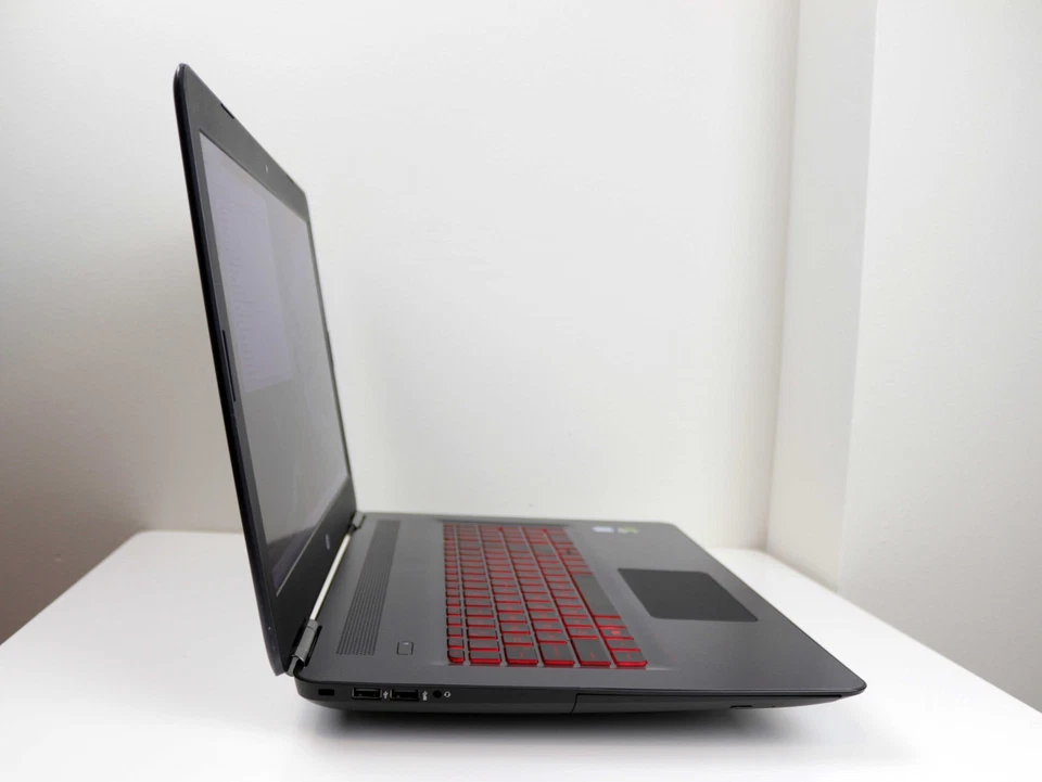 HP Omen 17t-w200 17.3 Intel Core i7-7700HQ 16 ГБ DDR4 512 ГБ SSD NVIDIA GTX 1050Ti - Изображение 4 из 4
