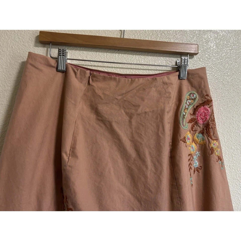 Falda Midi Anthropologie Odille Talla 8 Coral Floral Bordada Algodón Forrada Foto 4 de 4