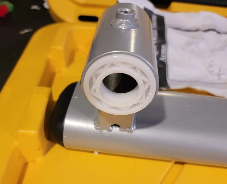 BALT One 可调高度壁挂臂 66607 66608 66609 -- 阅读!! — 第 4/4 张图片