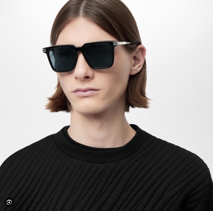 Louis Vuitton Rise Square Sunglasses Z1667E | eBay Louis Vuitton Rise Square Sunglasses Z1667E | eBay