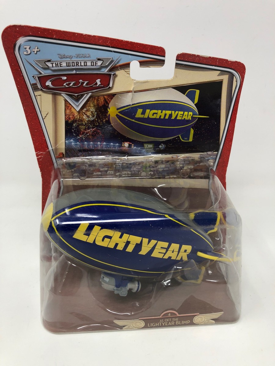 ディズニー　カーズ　ブリンプ　Cars Lightyear Blimp セット ディズニー カーズ ブリンプ Cars Lightyear Blimp セット