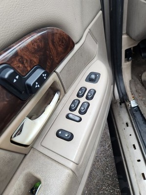 GREYSTONE 2005 -2008 Crown Victoria Grand Marquis power  window master switches