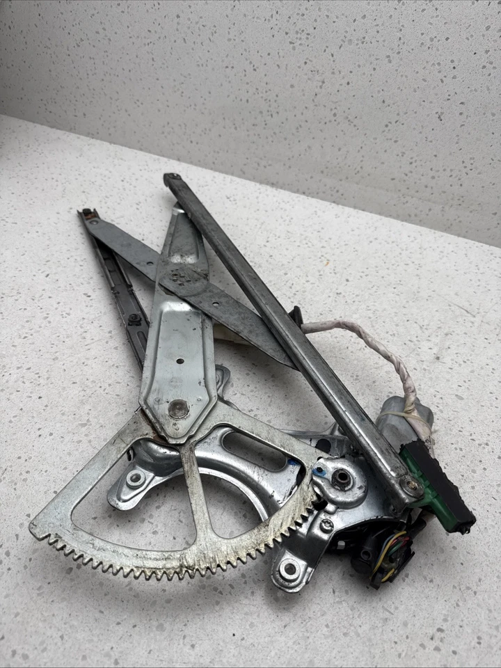 98-05 LEXUS GS400 GS430 GS300 REGULADOR VENTANA PUERTA DELANTERA DERECHA CON MOTOR OEM Foto 3 de 4
