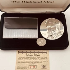 Highland Mint New York Yankees Babe Ruth 2.5” Silver-Plated Coin Motion Card LE