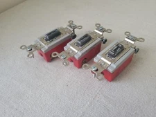 (PACK OF 3) Hubbell HBL1209 Locking Keyed Switch 20A 120-277V, With Key