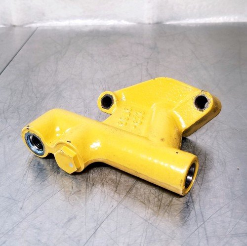 Genuine OEM Caterpillar C7 Oil Pressure Sensor Adapter 229-9769 - Picture 10 of 12