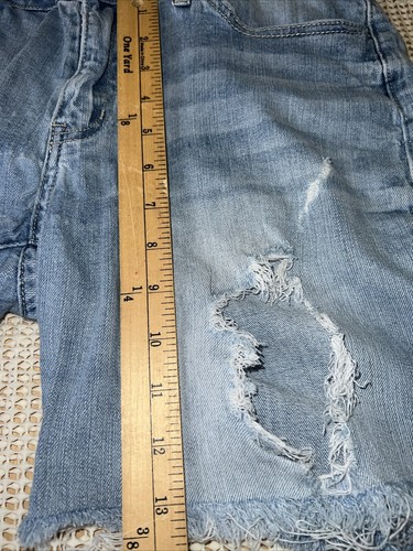 Nature Demin Shorts Women’s Distressed Sz 9 - Picture 10 of 15