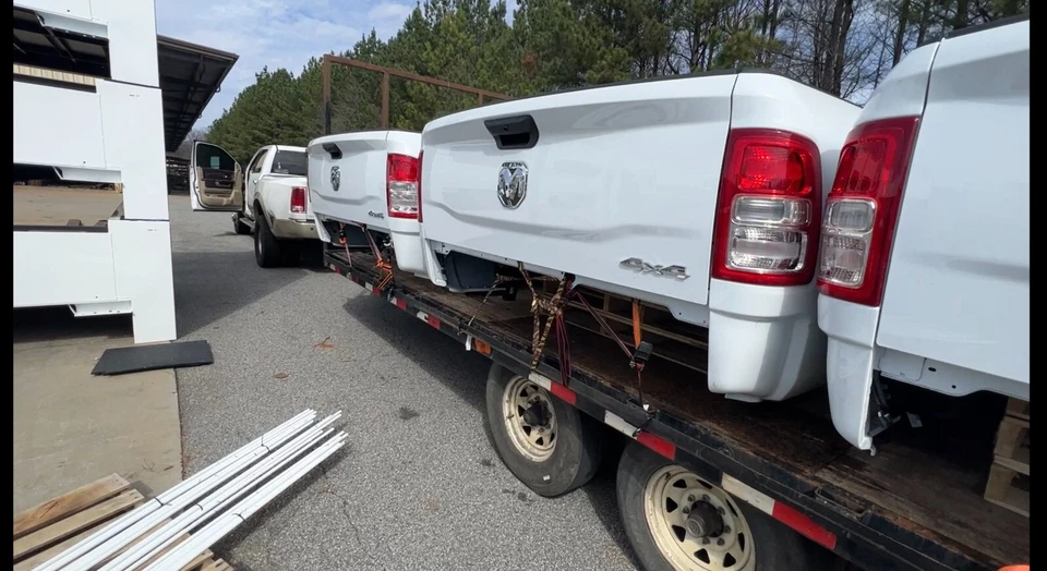 2019 - 2024 Dodge RAM 2500 3500 8ft Bed Tail Lights NO BUMPER or TAILGATE SRW - Image 2 of 4