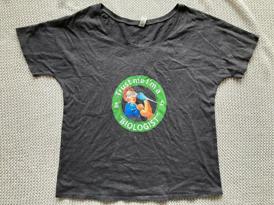 Trust me I'm a ''BIOLOGIST'' Damen T-Shirt Shirt grau Gr. S wie neu!