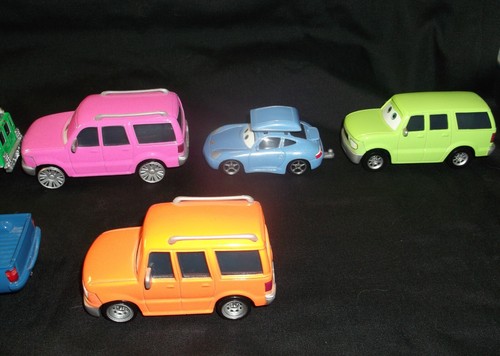 7 Disney Pixar Cars - Hank Hallsum, Deluxe T J Hummer, Charlie Cargo + 4 More - Picture 6 of 11