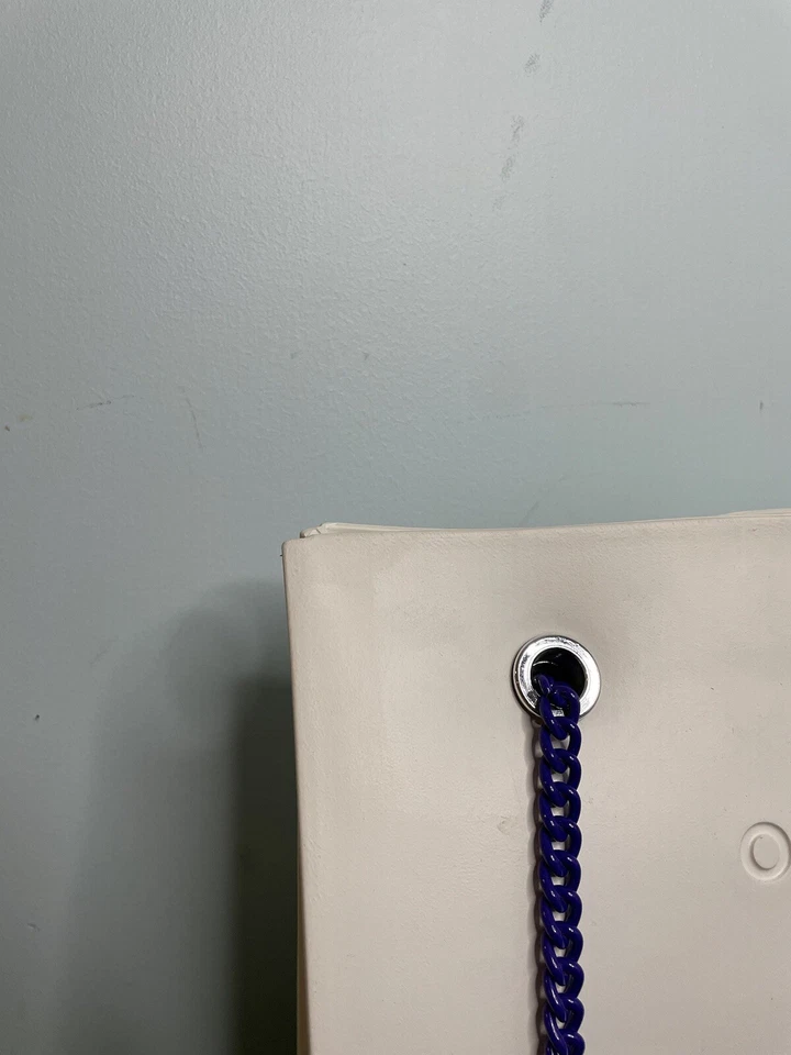 OBag Rubber White Tote Bag Handbag Double Chain Handles Classic Iconic - Image 2 of 4