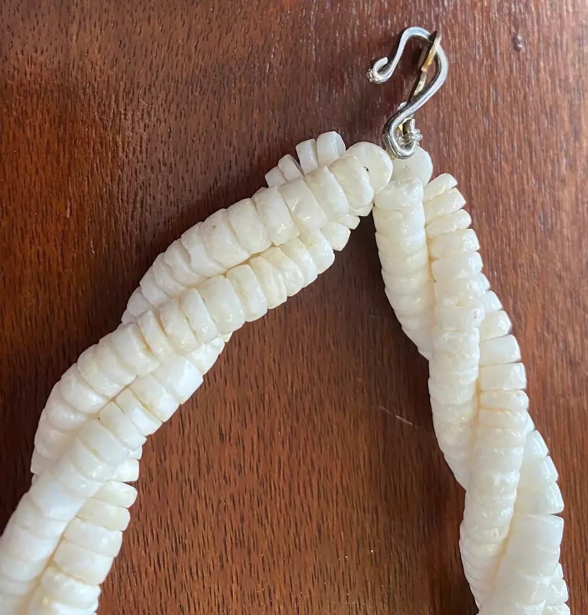 Statement puka deals shell necklace