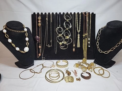 Vtg Now Gold Mixed Bulk Costume Jewelry Lot Necklaces Bracelets Earrings #992