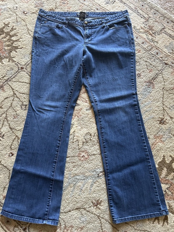 Mossimo Women's Jeans, Size 16