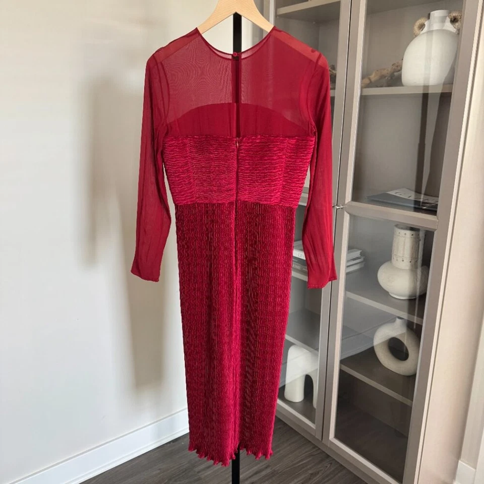 MaxMara Vernice Midi 连衣裙 Plissee Illusion 深红色丝绸腰带长袖 8 — 第 2/4 张图片