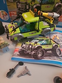 LEGO City: Volcano Exploration Truck (60121)