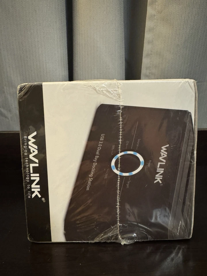 Dual Bay Docking Station SB 3.0 to SATA for 2.5/3.5" HDD/SSD with Offline Clone - Image 2 of 4