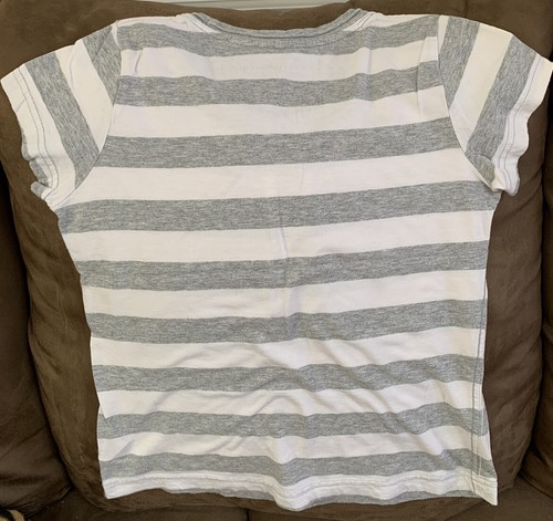 GIRLS T-SHIRT SIZE 10/12 GREY/STRIPES - Picture 2 of 2