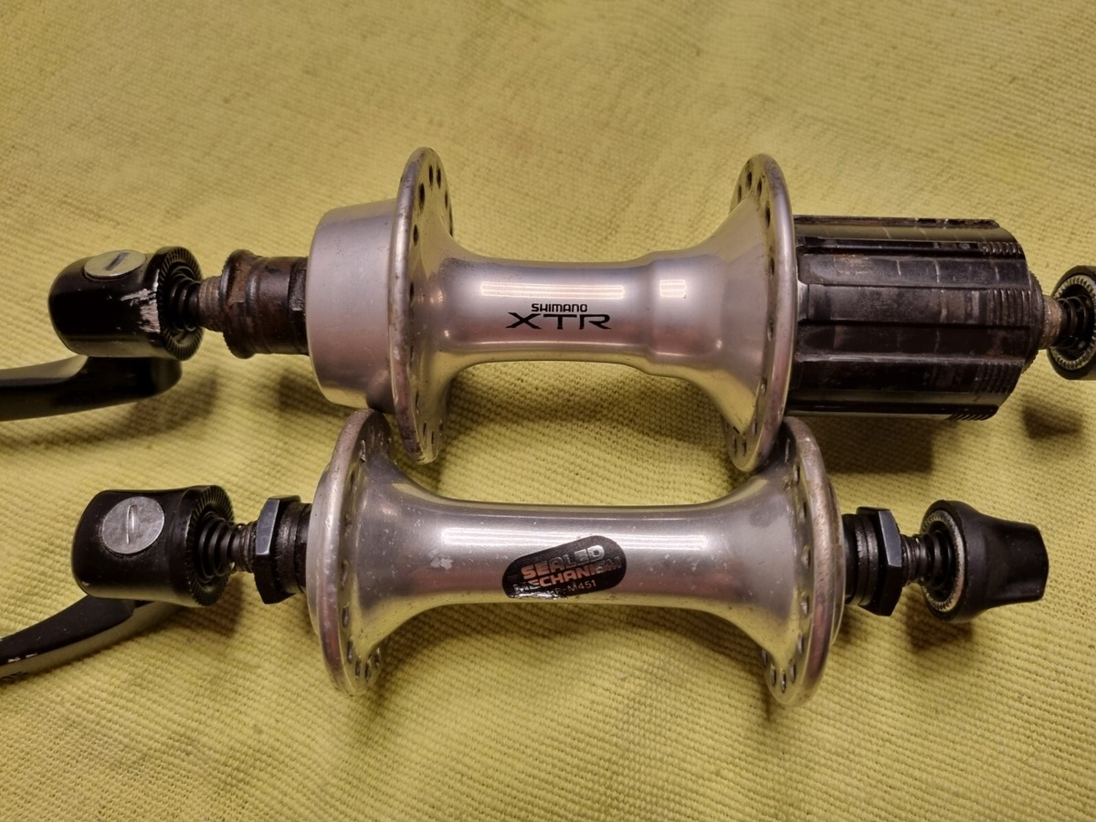 Shimano XTR m900 Group 3x8, MTB, Crank, Brakes, Derailleurs Shimano XTR m900 Group 3x8, MTB, Crank, Brakes, Derailleurs