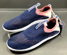 Speedo "The Original Surf Strider" Shoes in Navy/Pink Size Adult Small (5-6)