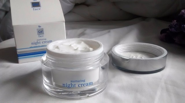 qv night cream