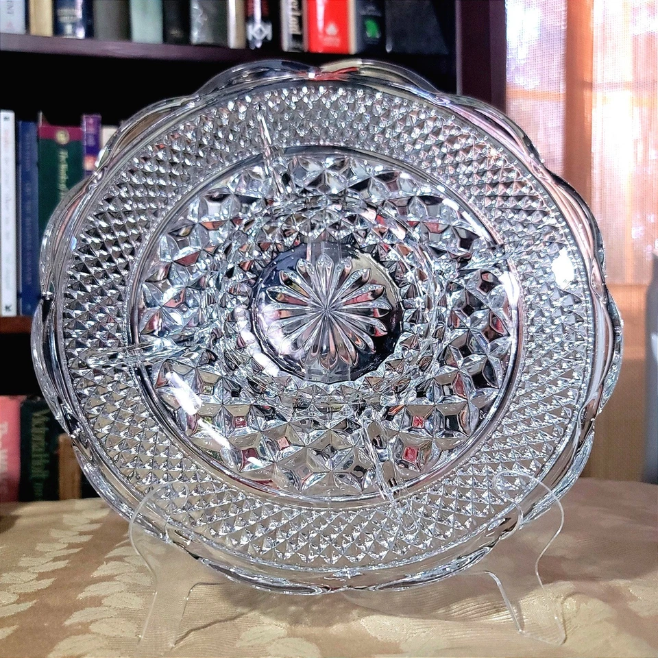 Plato de vidrio de diamante Wexford 11" redondo 5 secta Relish Veggie Dips ancla enganche Foto 2 de 4