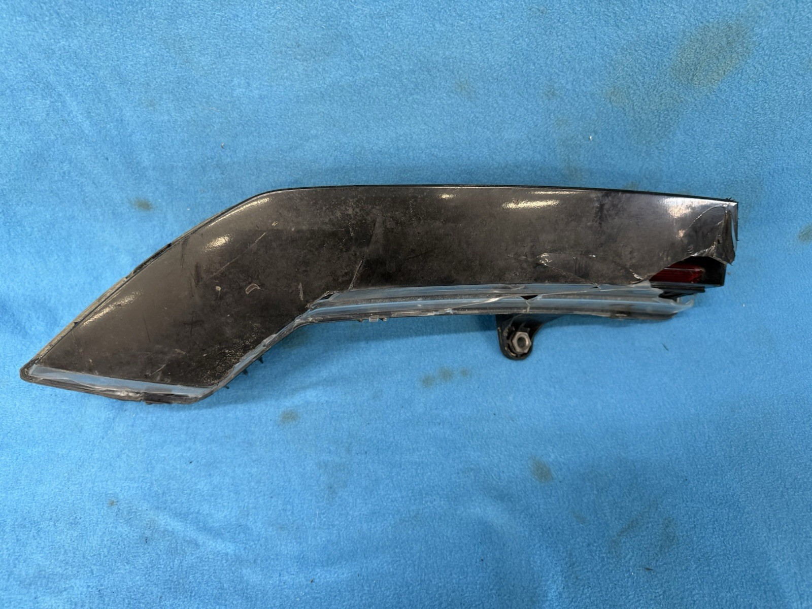 OEM 2015-2019 LAMBORGHINI HURACAN TAIL LIGHT LEFT *DAMAGE* 4T0945095