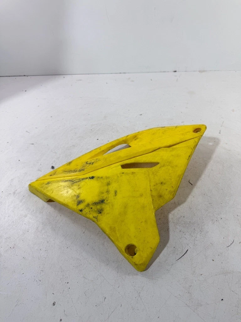 2003-2008 SUZUKI RM250 OEM TANK SHROUD LH YELLOW 17520-37F10-YU1 #104
