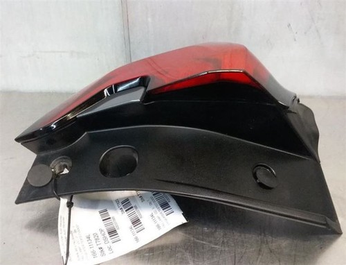 18-19 TERRAIN Driver Tail Light Slt Quarter Panel Mounted - Picture 2 of 12