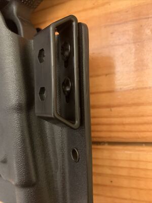 Bravo Concealment - OWB Holster - Glock 19, 23, 32, 17, 22, 31 / TLR-1 HL - Right Hand