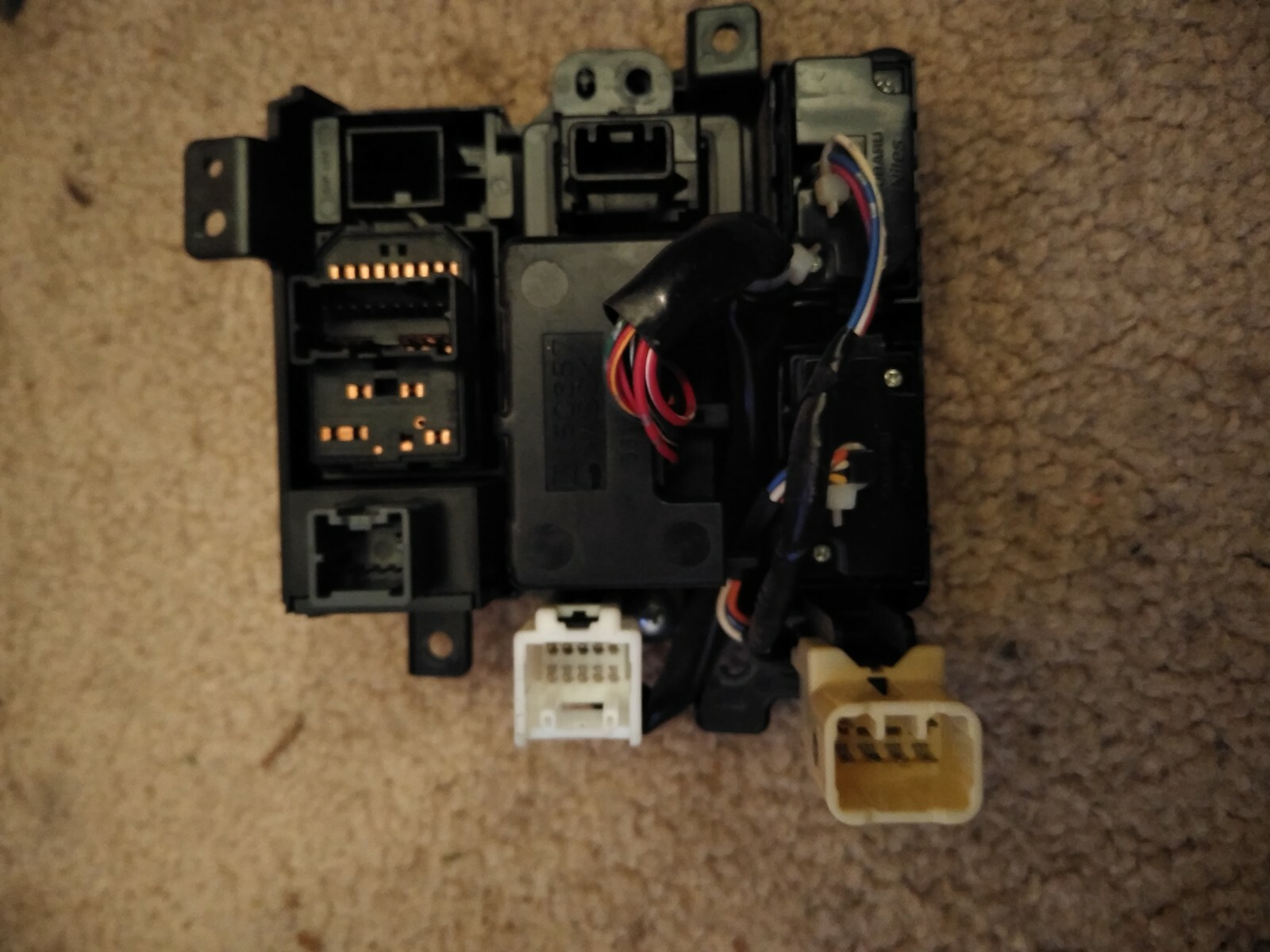 1014 SUBARU LEGACY OUTBACK PARKING BRAKE TRUNCK SWITCH 15C357 GENUINE