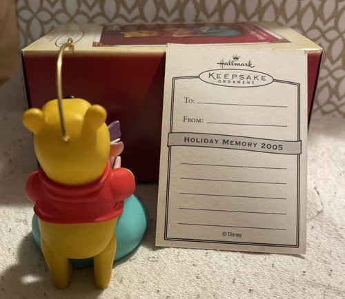 2005 Hallmark Baby's First Christmas Winnie Pooh Ornament With box - Picture 7 of 13
