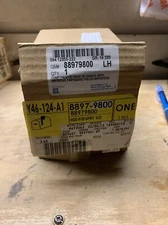 GM OEM Front Door-Hinge Assembly Left 88979800