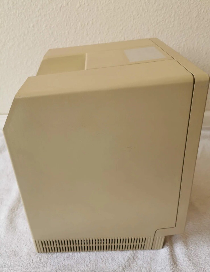 Vintage MACINTOSH SE M5011 All-in-one Computer | Apple *Work Fine