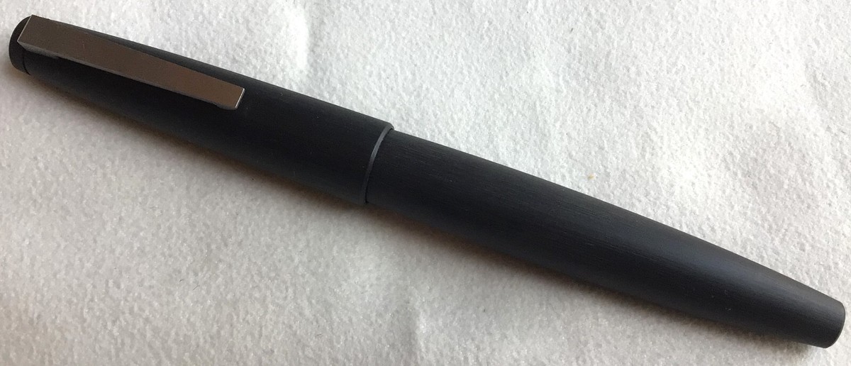 LAMY 2000 OBLIQUE BROAD FOUNTAIN PEN, OB NIB - - MINT ,BOX