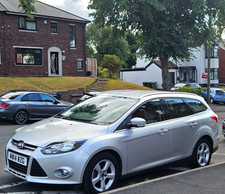 2014 FORD FOCUS TI-VCT 1.6 ZETEC NAVIGATOR ESTATE - 9M MOT Full Service History