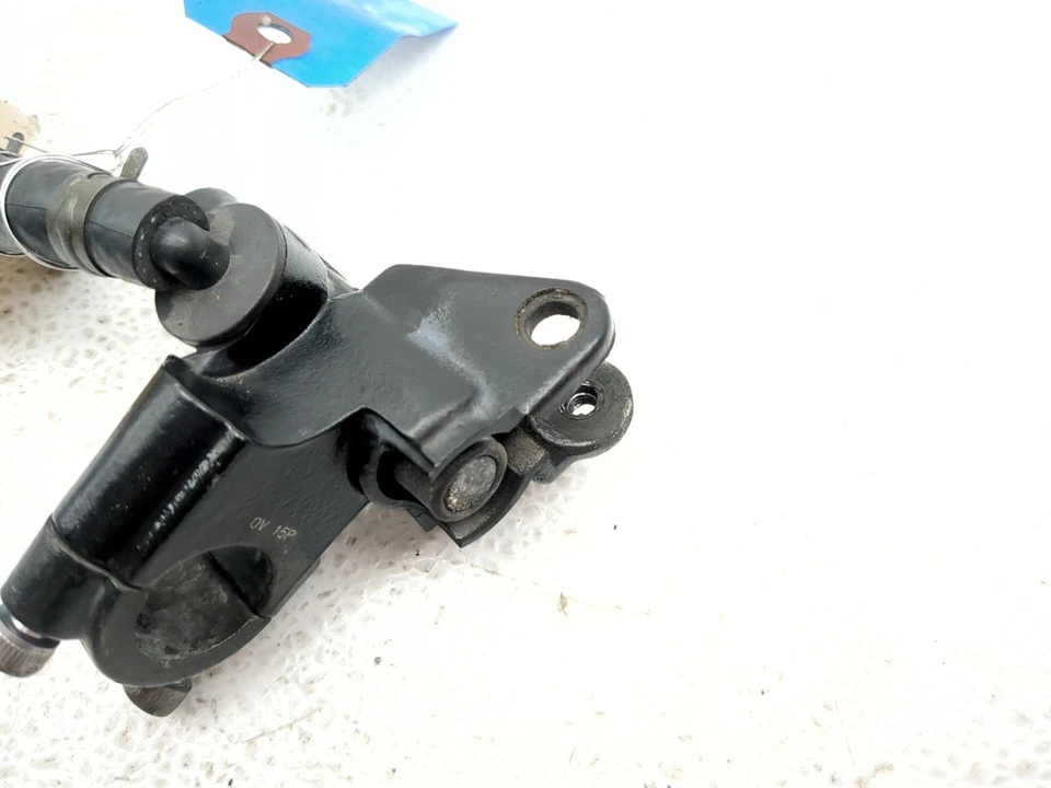 06-08 Cilindro maestro de freno delantero derecho Yamaha YZF-R6S YZF R6 Foto 4 de 4