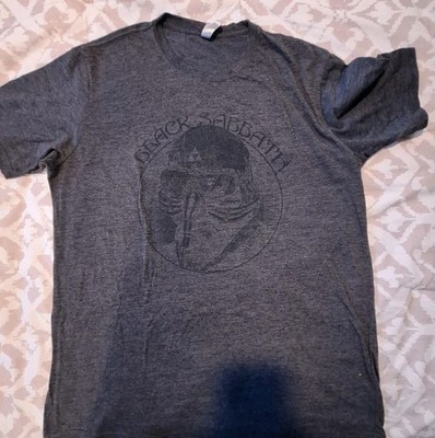 Black Sabbath - 2016 USA Tour Shirt XL Ozzy Osbourne Unworn Fits Like A Large