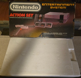 Juego de acci&oacute;n consola dom&eacute;stica Nintendo NES de colecci&oacute;n, completo en caja + Mario/Duck Hunt