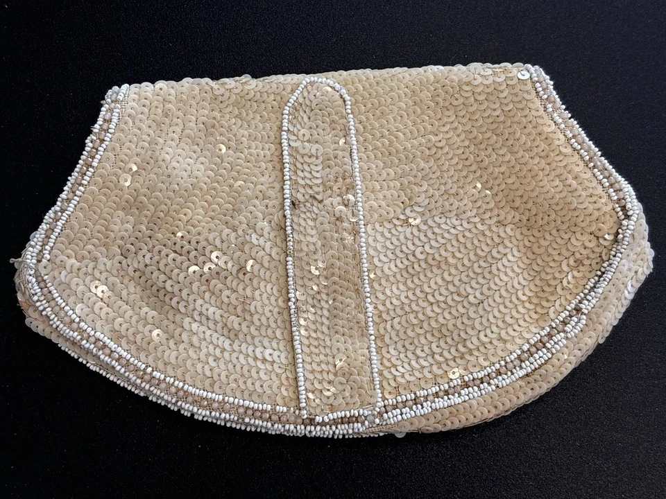 Bolso sin asas de noche vintage de lentejuelas con cuentas hecho a mano en Francia, regalos de moda raros Foto 4 de 4