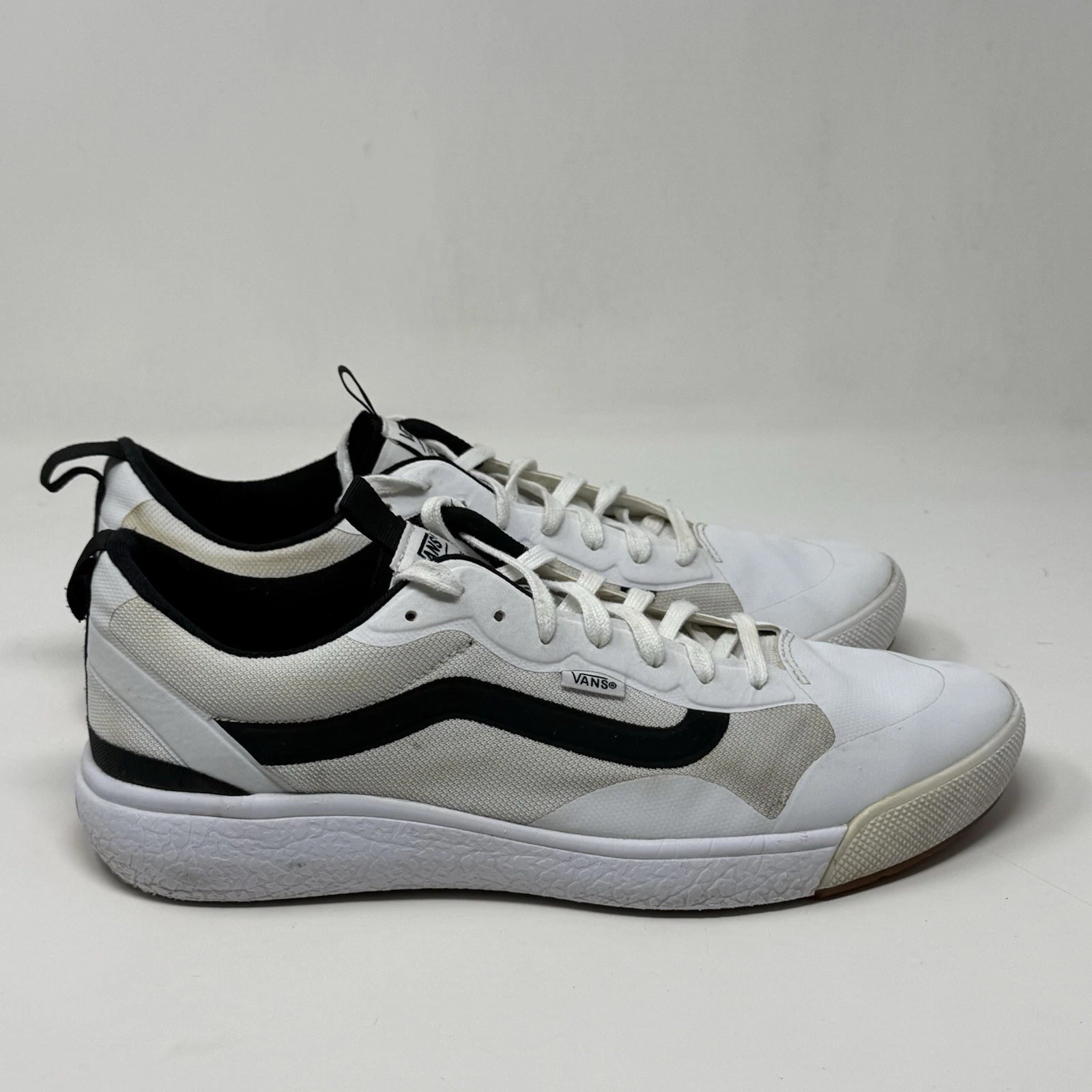 Vans Ultrarange EXO Shoes Mens 12 White Black Ripstop Mesh Gum Soles Sneakers