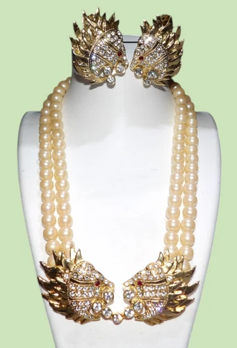 Vintage Double Strand Faux Pearl Necklace & LIONS HEAD-Earrings Set – Gold Tone