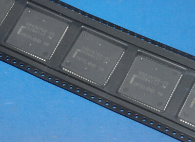 INTEL i387 SX - 80387 FPU - 25MHz - PLCC68 - Neu im Rollband - 1 Stück