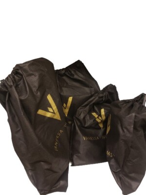 Vanessa Williams Bags Set 4 Pieces Color Maroon