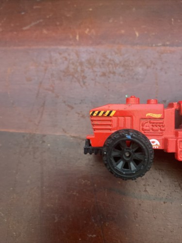Hot Wheels Tractor Red Diecast Farm Vehicle No Front End Loader Tractor Only - Picture 21 of 24
