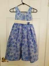 Beautiful Girls White  Blue Roses Party Dress in size 5